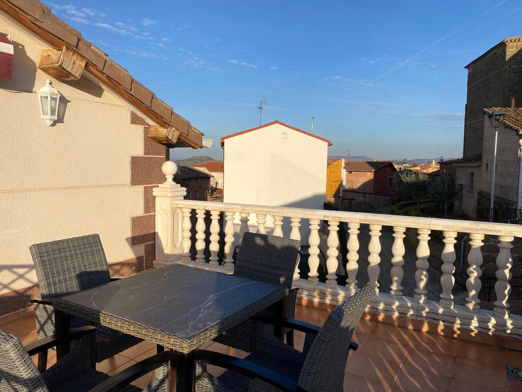 Casa Rural La Plaza Azofra Luaran gambar